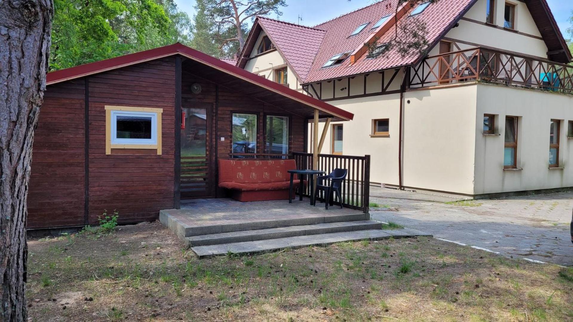 Ow Krakus I - Pokoje I Domki Stegna  Exteriör bild