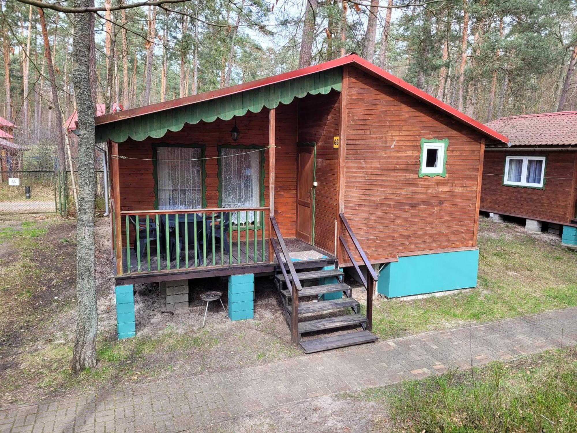 Ow Krakus I - Pokoje I Domki Stegna  Exteriör bild